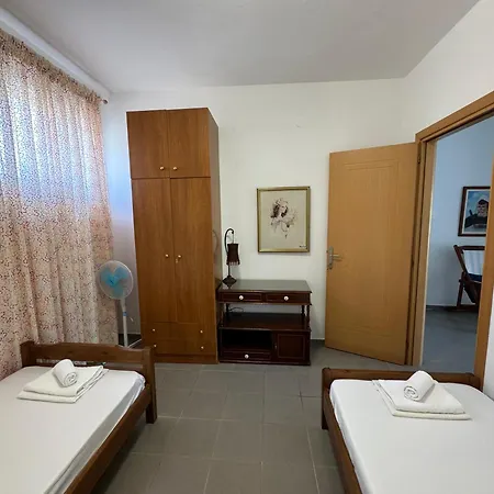 Apartment Family House For Rent