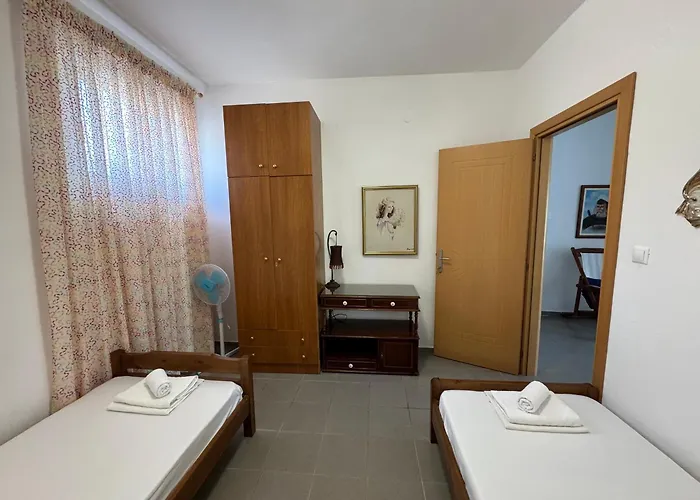 Apartment Family House For Rent