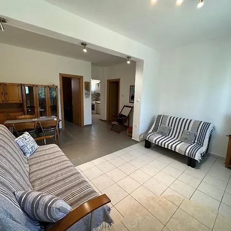 Family House For Rent Апартаменты *